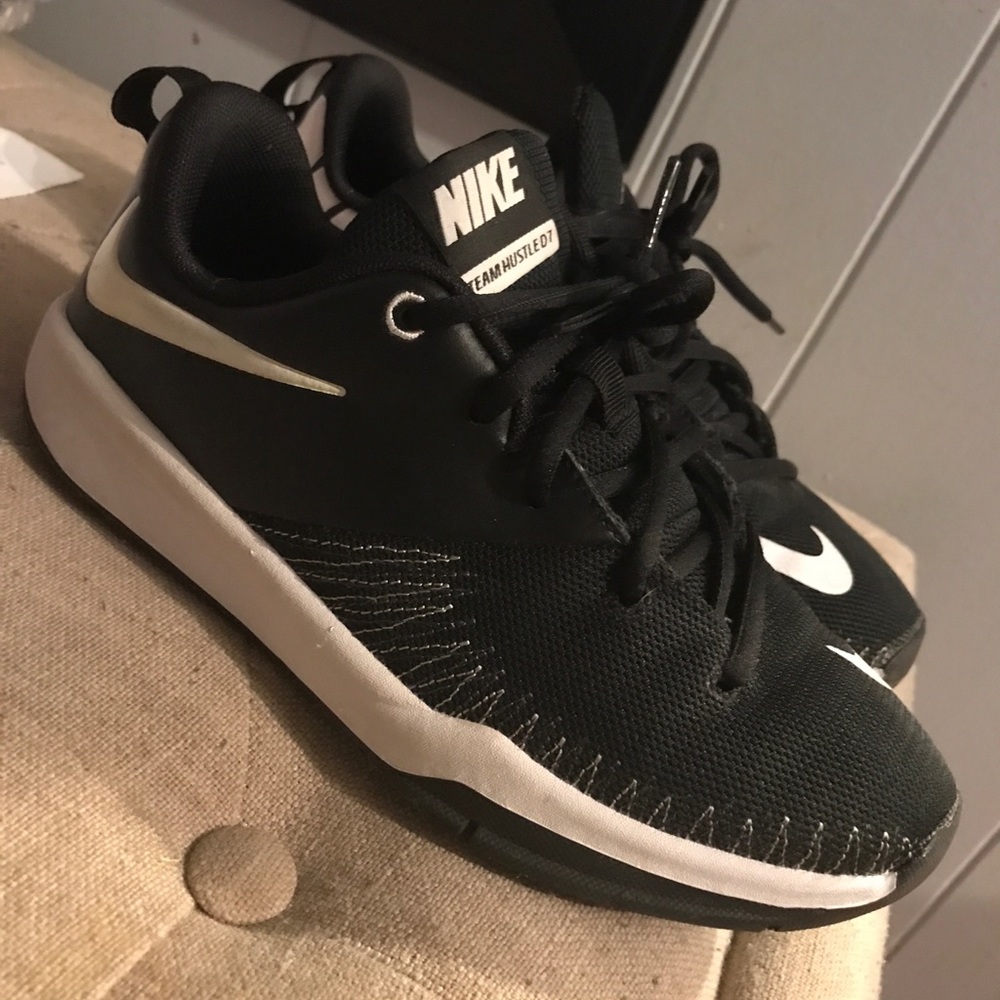 Youth Nike size 4.5/women’s 6.5 ish